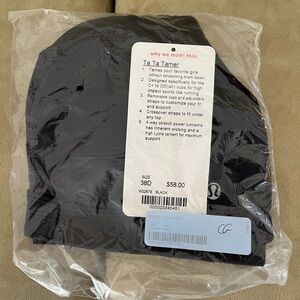 Brand new with tags Lululemon Ta Ta Tamer, black size 38D